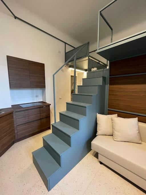 Lovely Studio Flat In Bocconi Milano Esterno foto